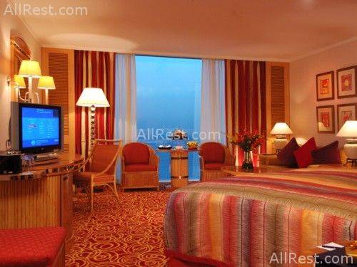Jumeirah Beach Hotel 9
